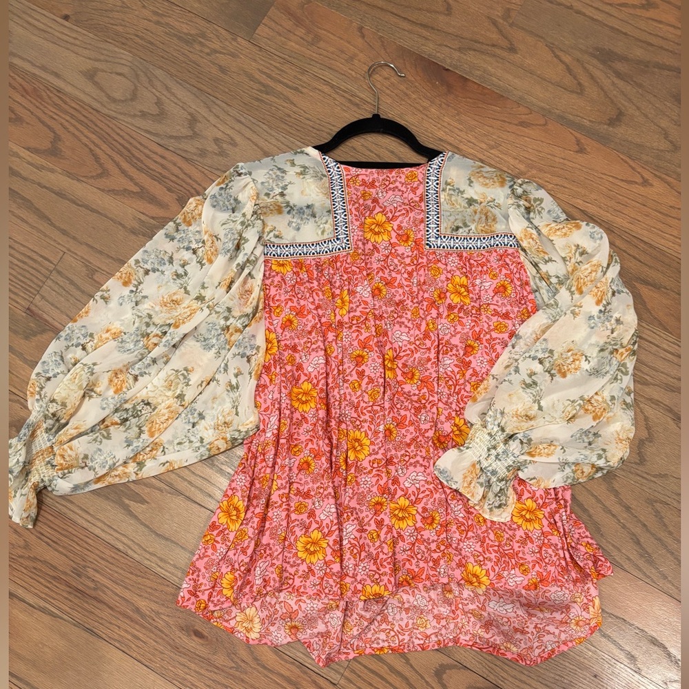 Entro Multi Floral Blouse